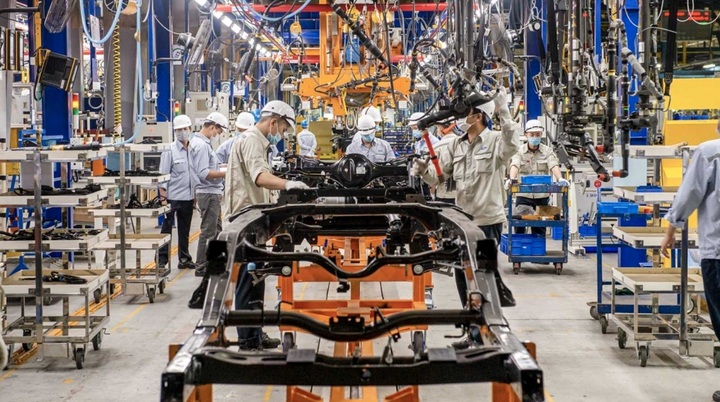 Gov’t okays halving registration fee for locally produced cars - 1