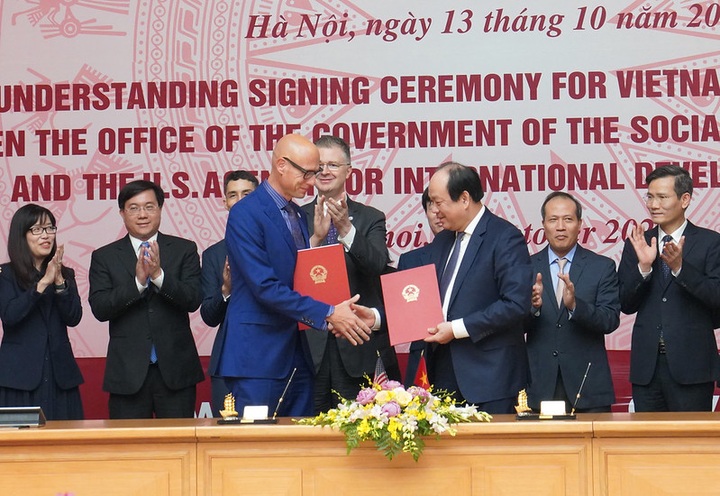 The United States announces assistance to strengthen Vietnam’s e-government capacity - 1
