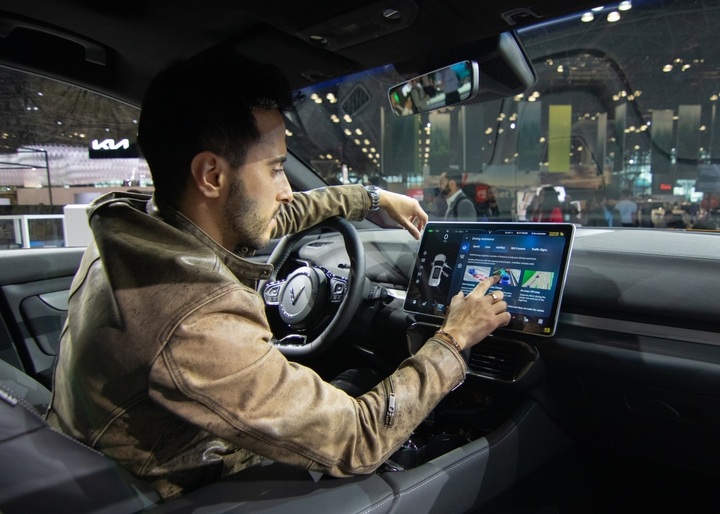 Vinfast to partner with Amazon in voice integration into electric vehicles - 1