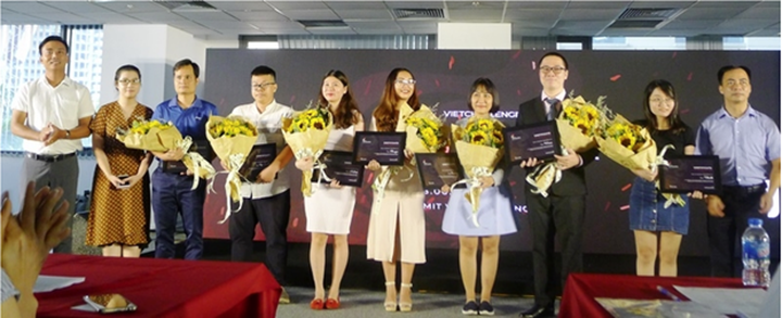 Medlink wins first startup contest VietChallenge 2019 - 1