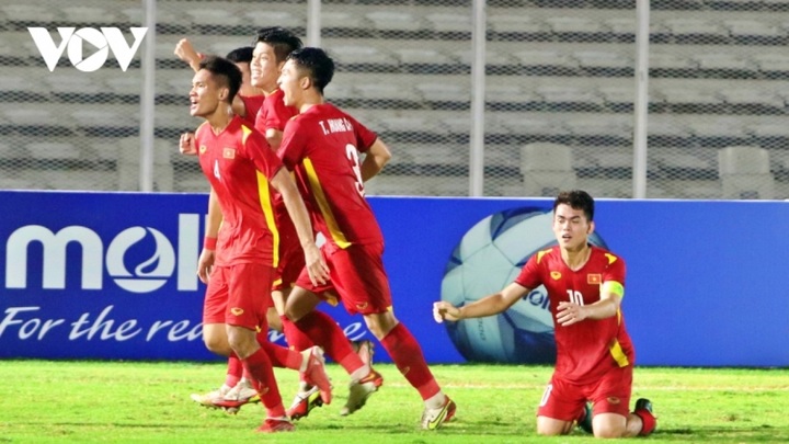 Vietnam, Thailand cruise into AFF U19 Championship semi-finals - 1