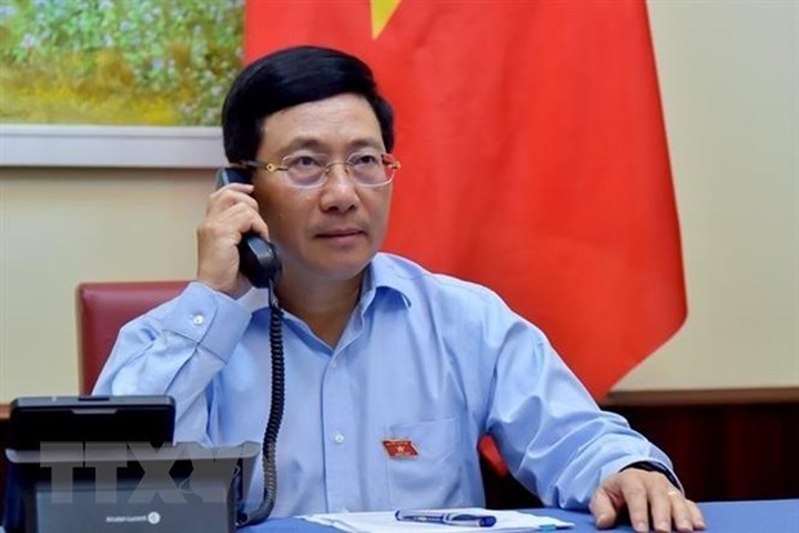 Vietnamese, Egyptian FMs hold phone talks - 1