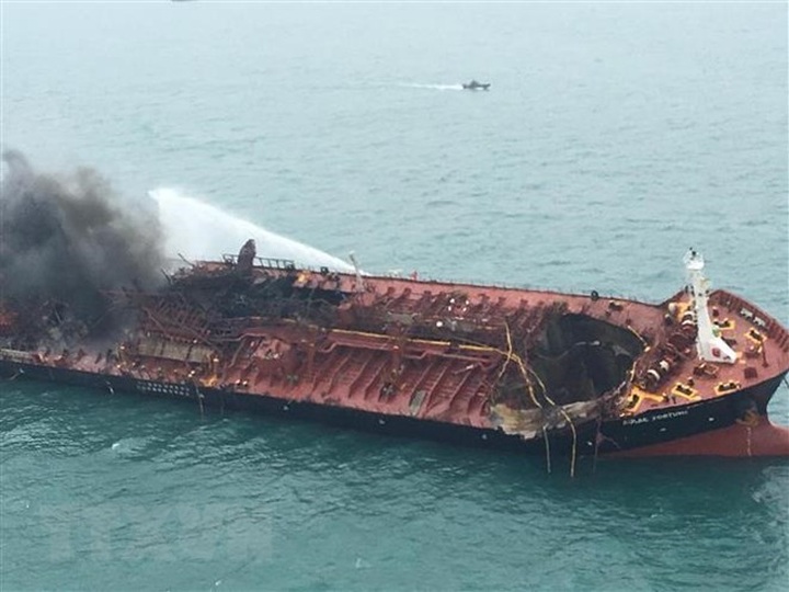 Hong Kong authorities find body of missing Vietnamese crewman - 1 Hong Kong authorities find body of missing Vietnamese crewman - 1