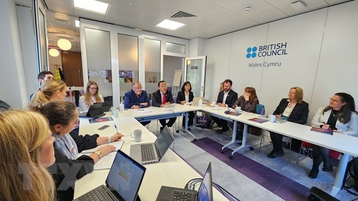 Vietnam, Wales beef up cooperation in education sector - 1 Vietnam, Wales beef up cooperation in education sector - 1