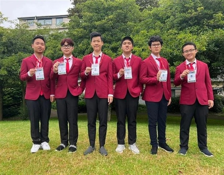 Vietnamese students win five medals at Int’l Math Olympiad 2024 - 1 Vietnamese students win five medals at Int’l Math Olympiad 2024 - 1