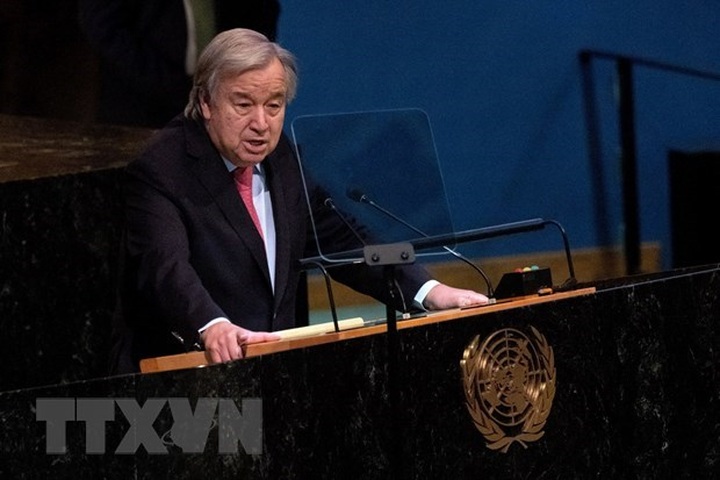 UN Secretary-General begins official visit to Vietnam - 1 UN Secretary-General begins official visit to Vietnam - 1