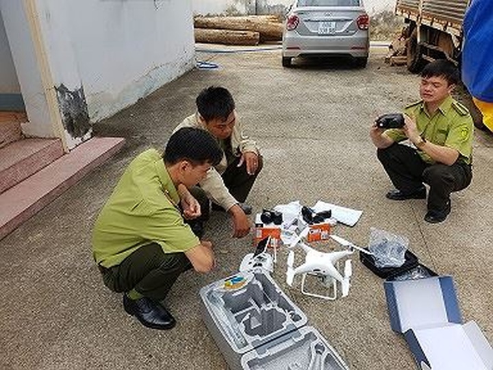 Dong Nai uses drones to protect elephants - 1