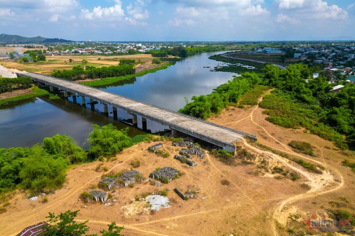 Major Quang Nam bridge projects face slow progress - 9 Major Quang Nam bridge projects face slow progress - 9