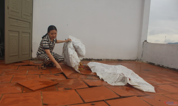 Hundreds of homes cracked following Thanh Hoa road-building - 2