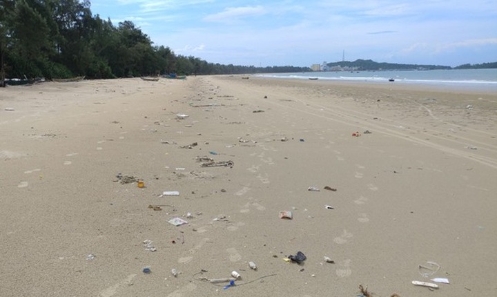 Plastic products to be banned from Co To Island - 1
