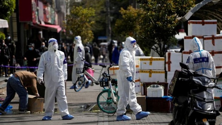 Covid-hit Shanghai announces gradual reopening of businesses - 1