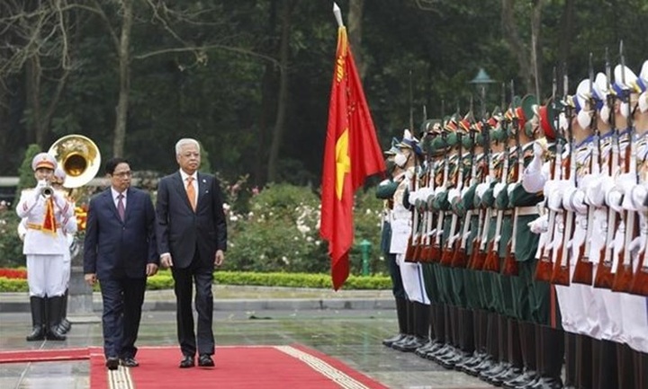 Welcome ceremony held for Malaysian PM - 1