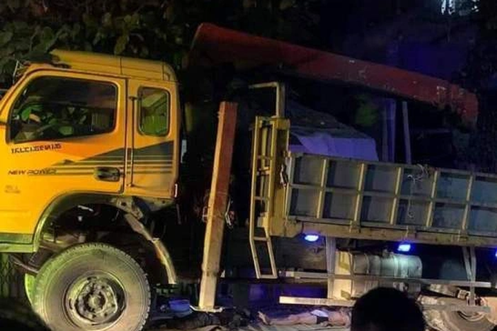 Three die in Thanh Hoa traffic accident - 1