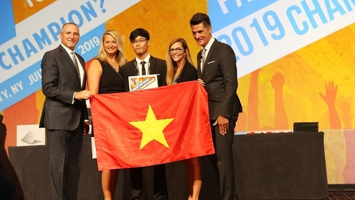 Vietnamese student grabs bronze at Microsoft Office Specialist World Championship - 1