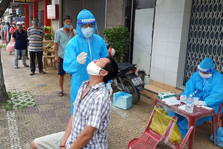 Daily Covid-19 infections continue to rise - 1