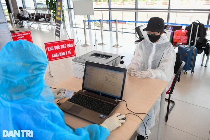 Major cities to quarantine visitors from Omicron-hit countries - 1