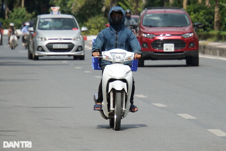 Scorching heat ravages northern, central regions - 1