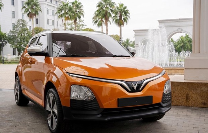 VinFast opens four more stores in California - 1