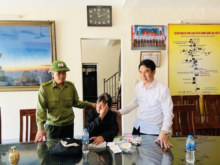 Woman who fell from cliff rescued after 7 days - 1