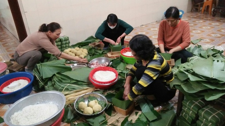 130 children cared by 20 mothers in Hai Phong village - 12