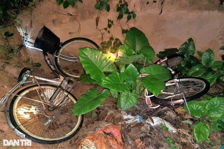 Three children drown in Nghe An River - 3