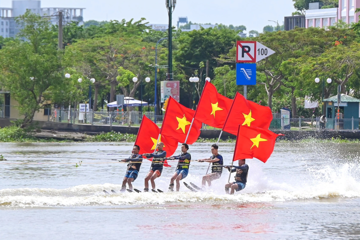 HCM City to offer room discounts for night-flight visitors - 1