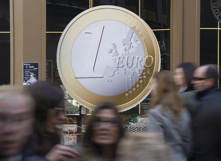 Euro unlikely to 'vanish' this year: IMF chief - 1