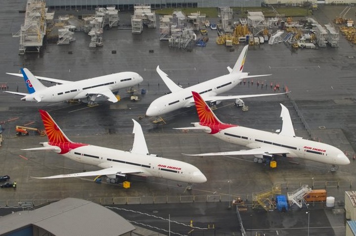 55 Boeing Dreamliners 'have potential' problem - 1