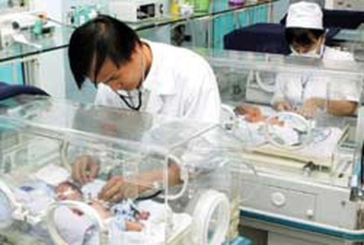 Health sector must improve care - 1