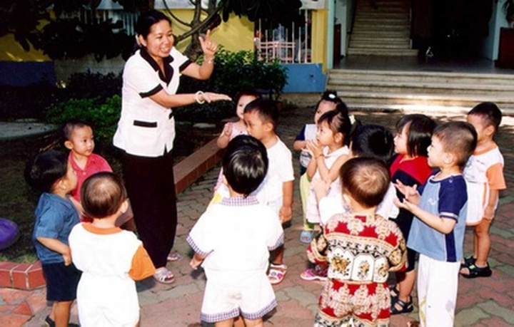 HCM City to alleviate teacher shortage - 1