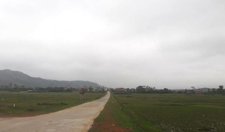 3.8 Richter scale earthquake causes scare in Ha Tinh - 1