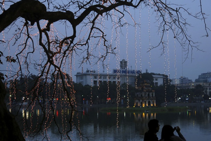 Hanoi prepares for Tet - 10