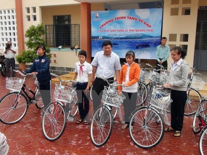 World Vision donates 14 million USD to Quang Tri: - 1 World Vision donates 14 million USD to Quang Tri: - 1