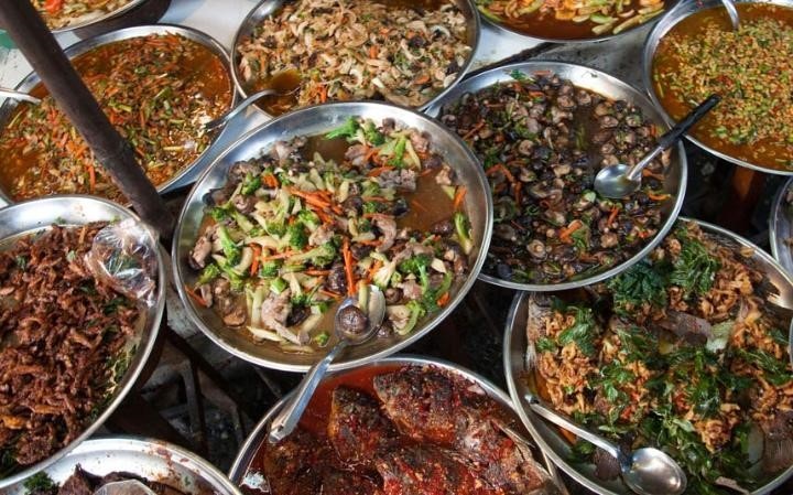 Hanoi ranks top among greatest cities for food - 10