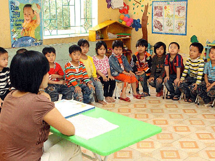 Gender imbalance means 4.3 million Vietnamese men single - 1