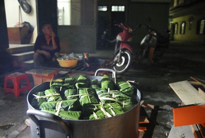 Making Chung Cake warms up neighbourhood - 11