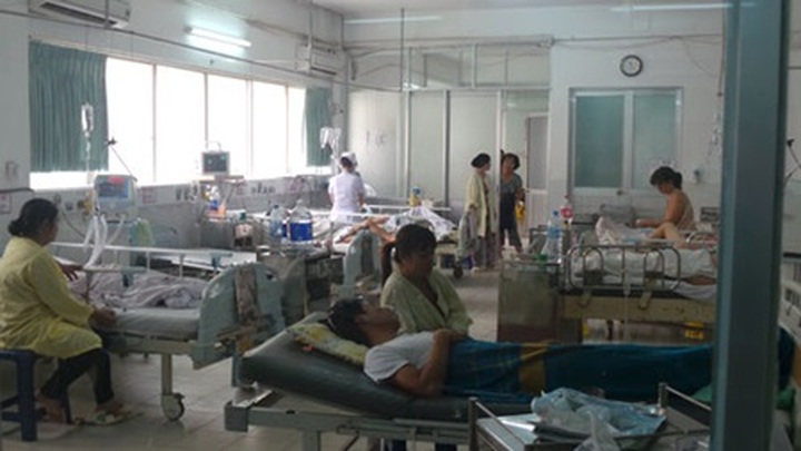 Green energy project launched in HCM City hospital - 1