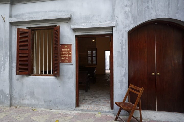 Hanoi marks 85th year of Communist Party - 12