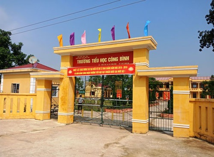 Thanh Hoa schools face English teacher shortage - 1