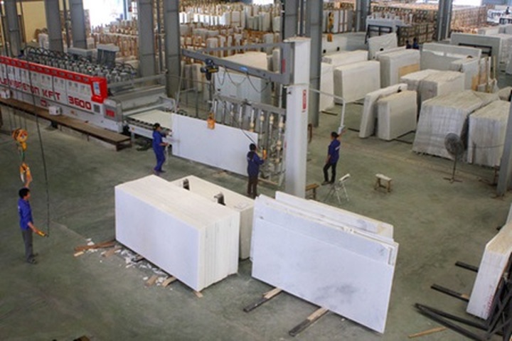 Many small enterprises hit the wall - 1