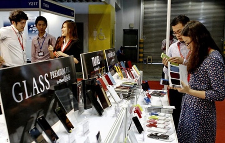HCM City hosts telecoms expo - 1