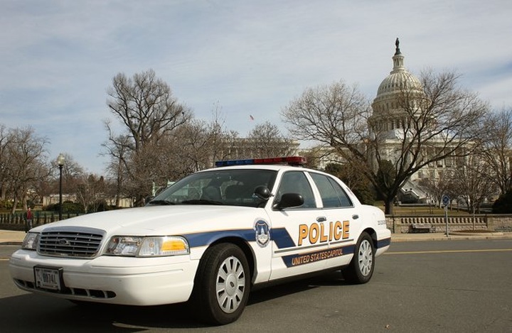 Man arrested in thwarted US Capitol bomb plot - 1