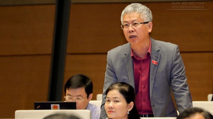 Legislators discuss revisions of law on overseas representative missions - 1