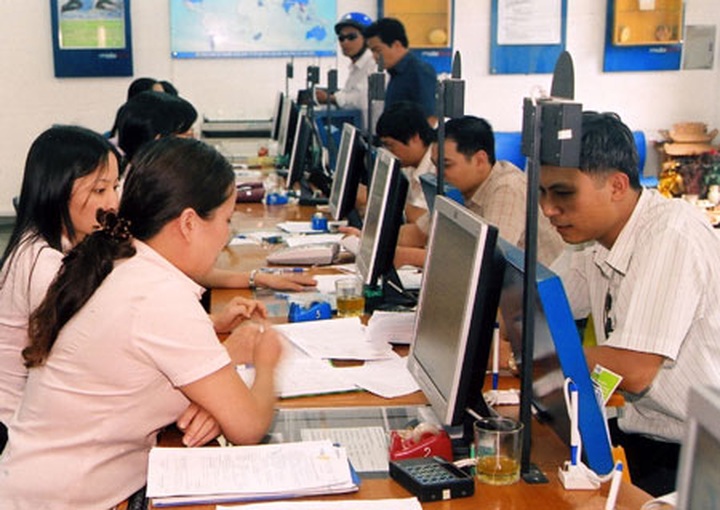 Ministry wants MobiFone to get more market share - 1