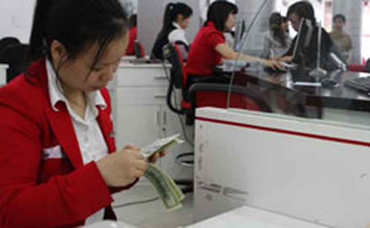 Interest cap prompts rate war - 1