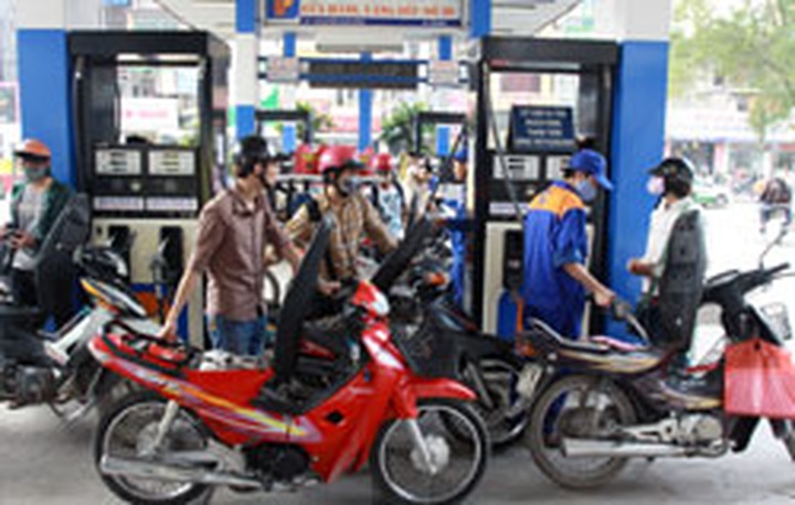 Fuel prices rise again, with more to come - 1