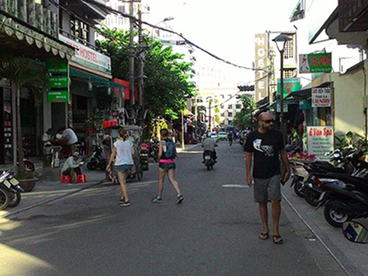 Hue to pedestrianise three streets - 1 Hue to pedestrianise three streets - 1