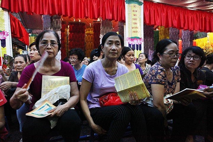 Vu Lan and the Amnesty of Unquiet Spirits Festival in Hanoi - 2 Vu Lan and the Amnesty of Unquiet Spirits Festival in Hanoi - 2