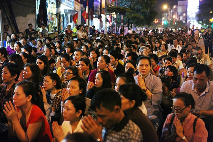 Vu Lan and the Amnesty of Unquiet Spirits Festival in Hanoi - 8 Vu Lan and the Amnesty of Unquiet Spirits Festival in Hanoi - 8