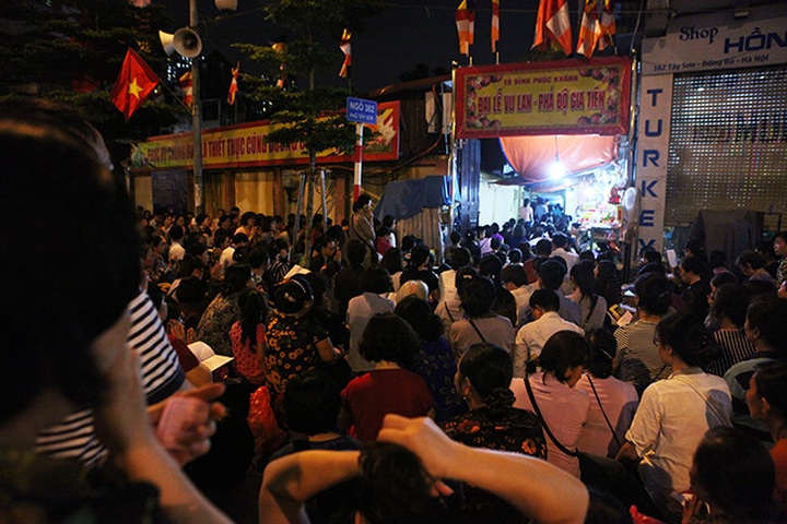 Vu Lan and the Amnesty of Unquiet Spirits Festival in Hanoi - 7 Vu Lan and the Amnesty of Unquiet Spirits Festival in Hanoi - 7